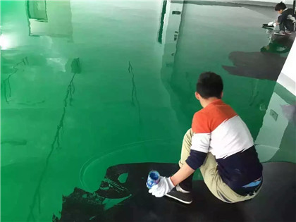 新龙下面给你一份环氧地坪漆施工的完整流程